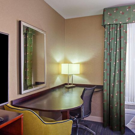 Hampton Inn And Suites Μέρσεντ Εξωτερικό φωτογραφία